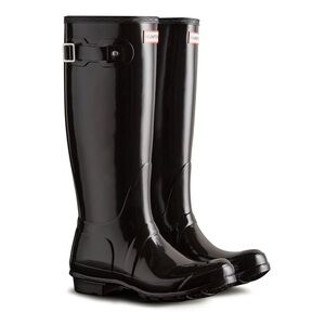 Hunter Black Tall Rain Boots | 7
